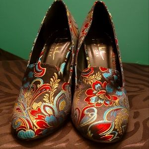 NWOT  Nicole Miller New York
